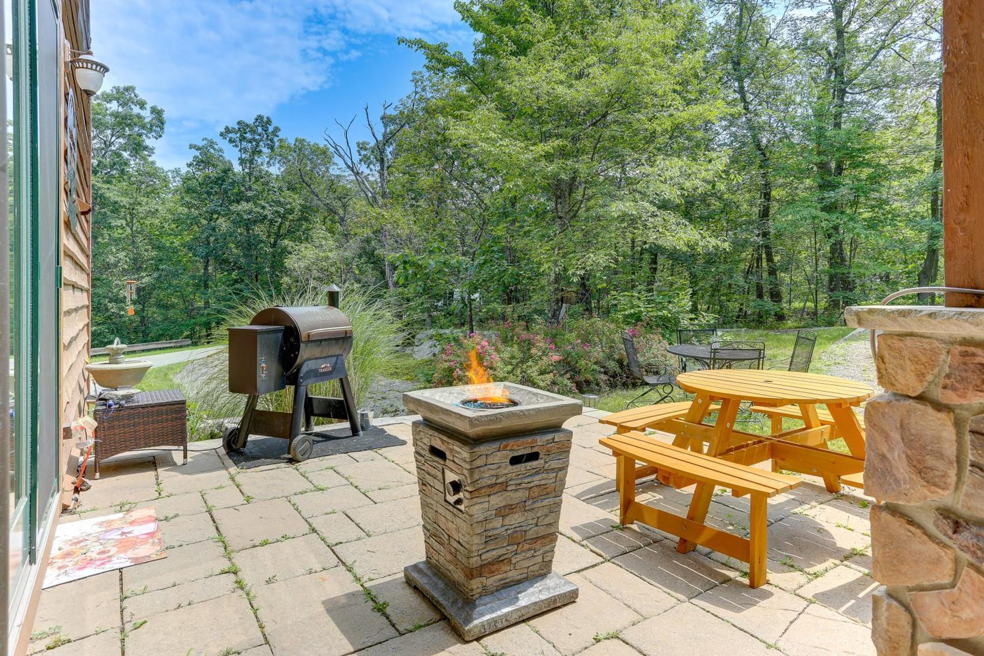 Secluded Mountain Home Firepits, Hot Tub, Sauna! Vernon Exterior photo